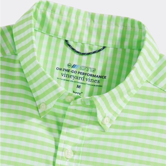 Vineyard Vines Other - 🟩 Vineyard Vines Performance On The Go button down pocket shirt men’s medium